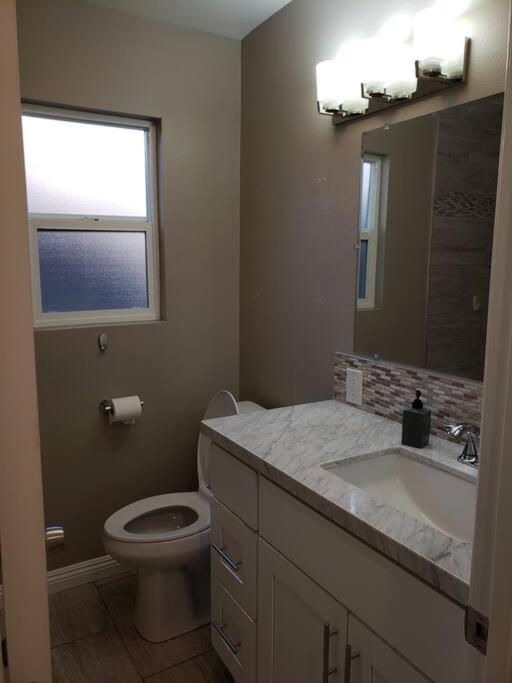Bouganvilla 4-Bedroom, 2-Baths, Single Family House Thousand Oaks Luaran gambar