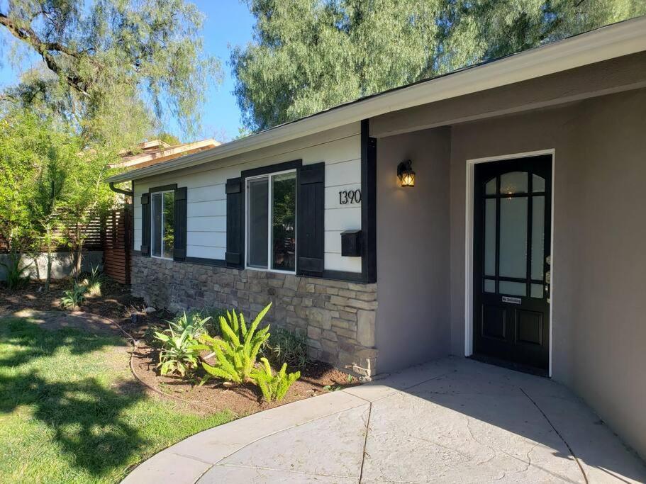 Bouganvilla 4-Bedroom, 2-Baths, Single Family House Thousand Oaks Luaran gambar
